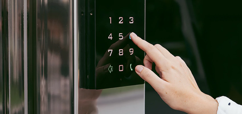 Keyless Door Entry System in Evanston, IL