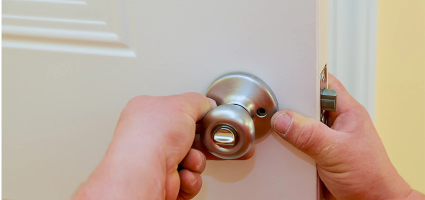 After-hours Locksmith For Lock And Key Installation in Evanston, IL