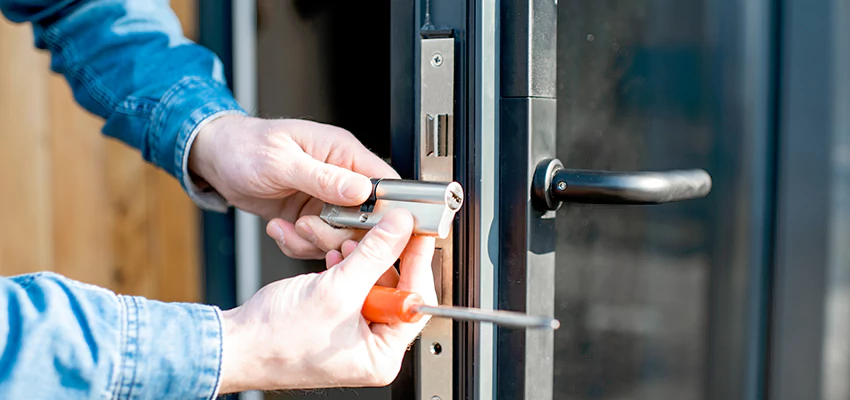 Eviction Locksmith For Lock Repair in Evanston, IL