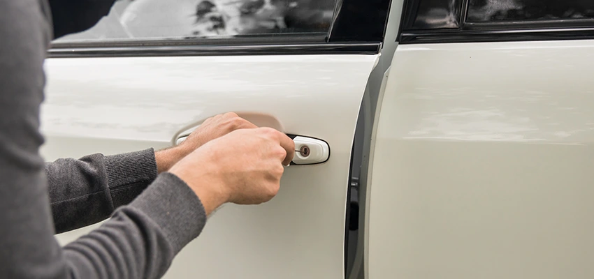 Unlock Car Door Service in Evanston, IL